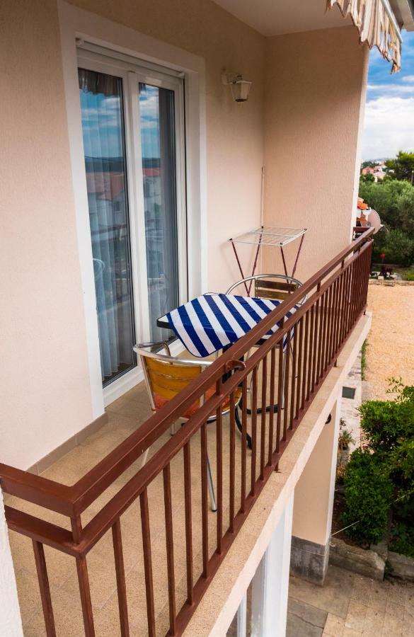 689 Banjol Apartment Exterior photo